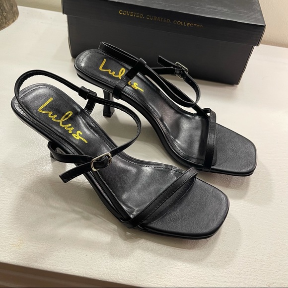 Lulu’s strappy sandal heeled 👠 - Picture 3 of 7